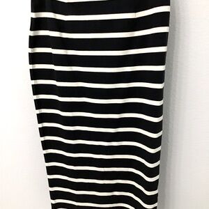 Black on white pencil skirt